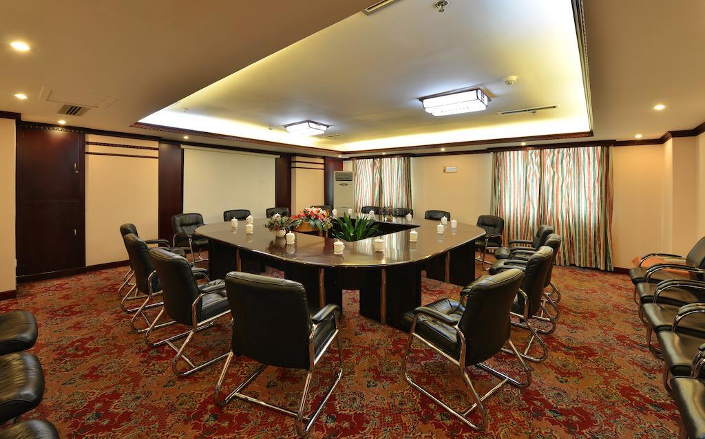 Lutianhua Hotel Chengdu Eksteriør billede
